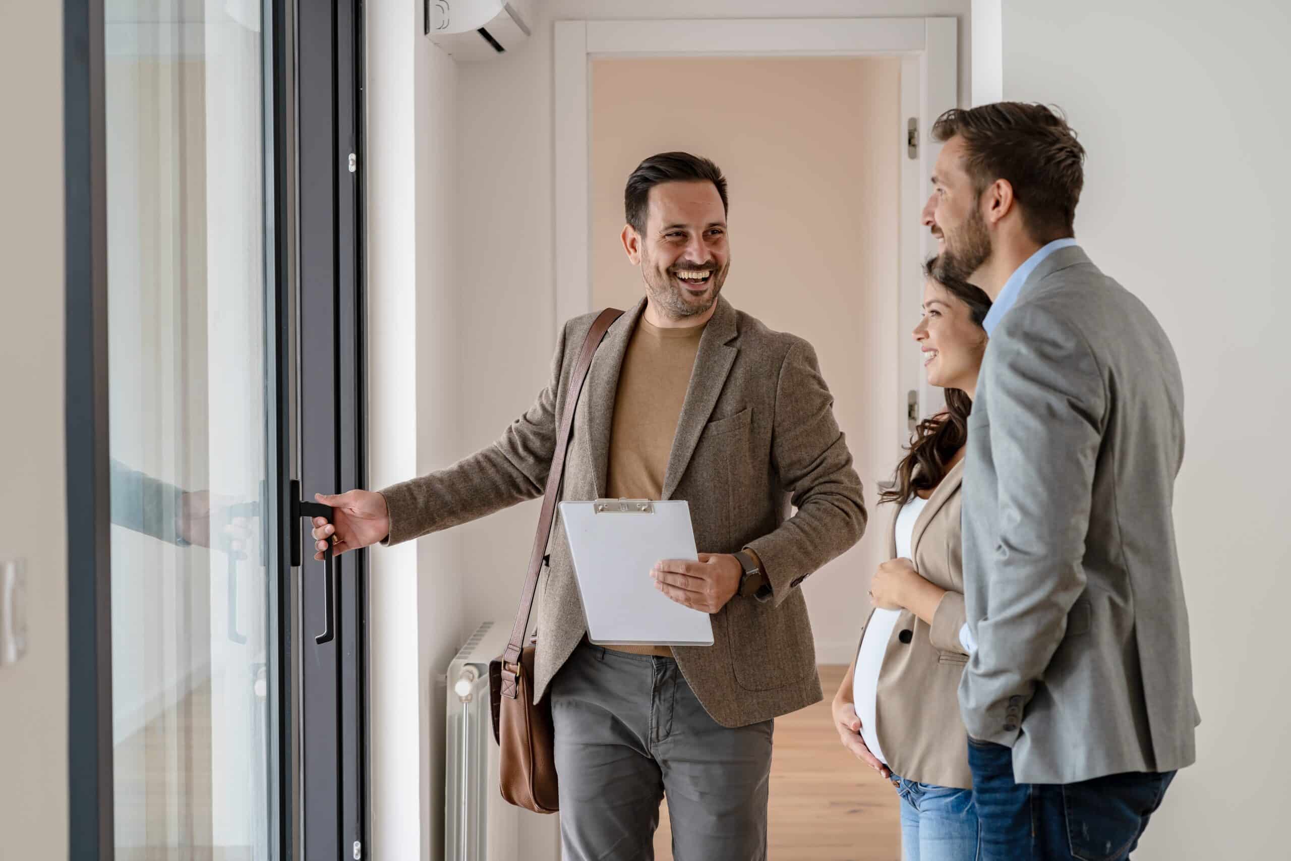 real estate agent israel