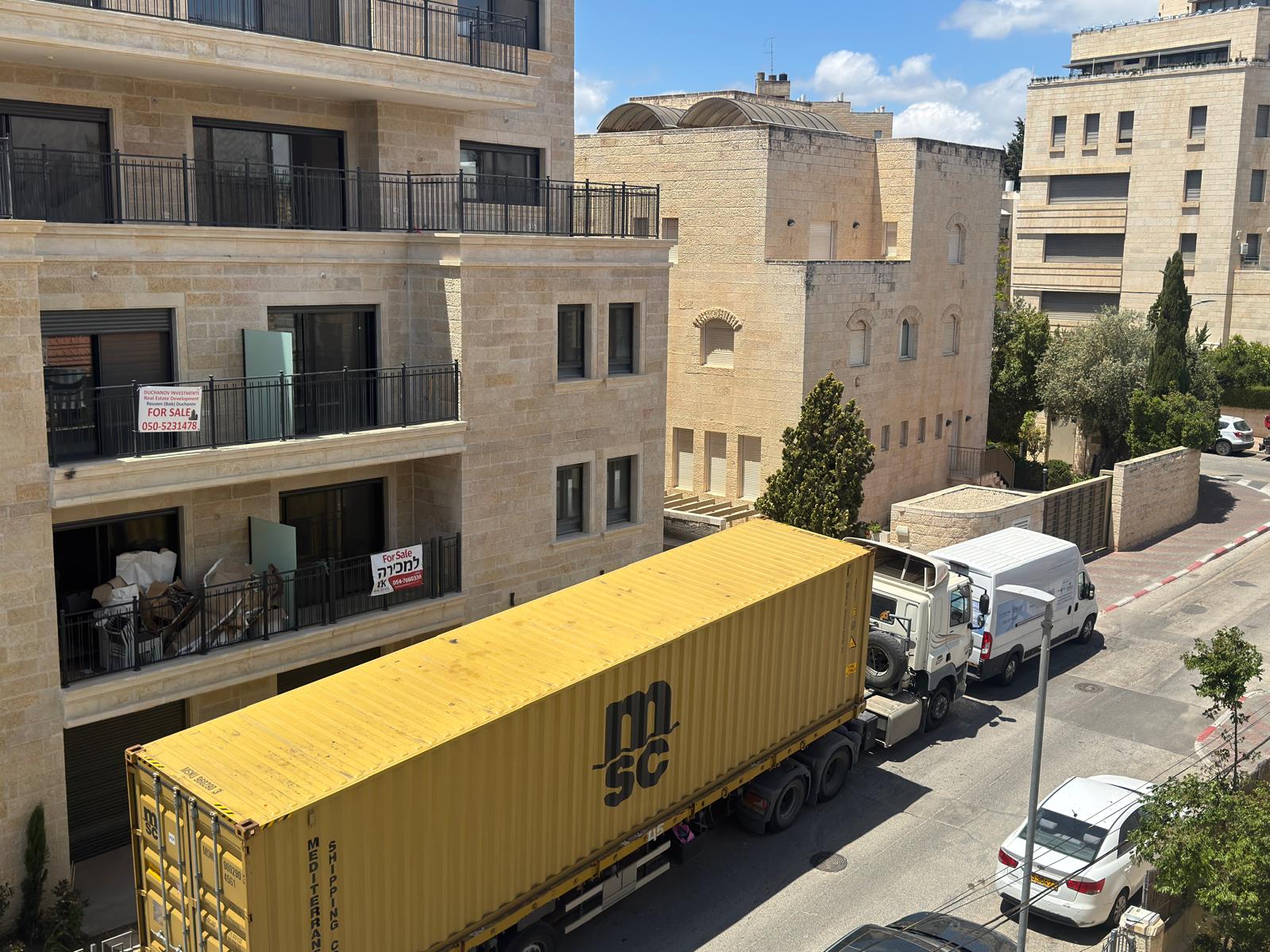 Americans buying in Jerusalem